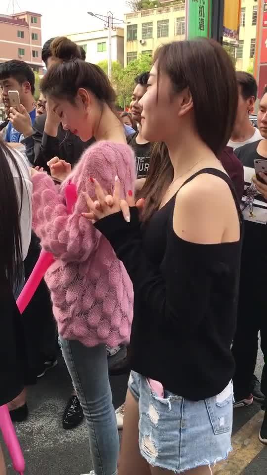 静静吃瓜的观众,揭秘观众背后的故事