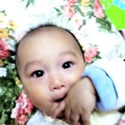 小宝贝吃瓜视频,萌娃欢乐时光