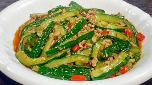 炒着吃的小瓜,清爽可口，夏日必备佳肴