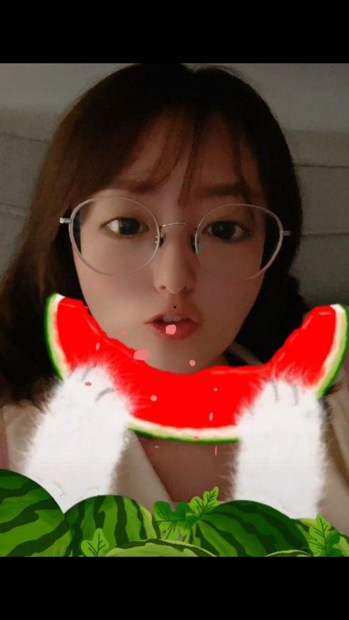 吃瓜少女雷州,揭秘当地美食文化之旅