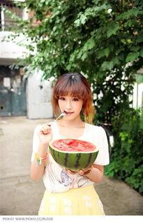 吃瓜少女雷州,揭秘当地美食文化之旅