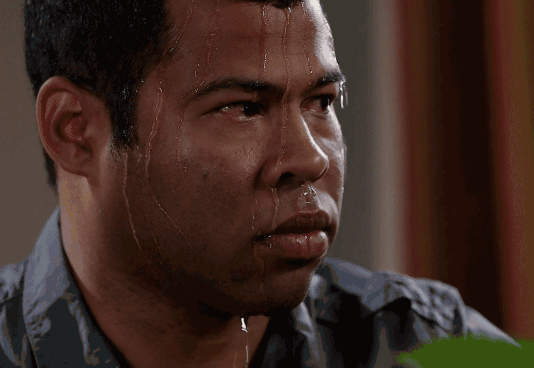 大爷吃瓜的视频,趣味横生的夏日午后