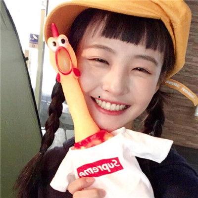 蒙眼吃瓜头像女,揭秘网络红人的神秘魅力