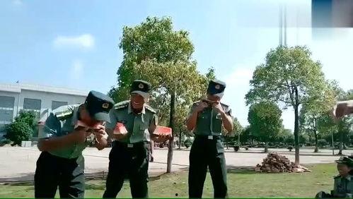 校园教官吃瓜视频大全,揭秘军营里的欢乐瞬间