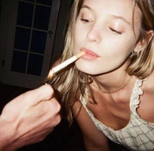 拽姐吃瓜,揭秘娱乐圈幕后真相