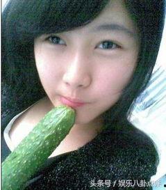 美女免费街边吃瓜,美女免费品尝瓜果盛宴