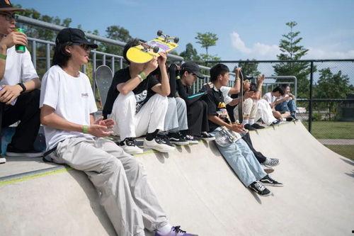 每日吃瓜动态,揭秘娱乐圈新鲜事