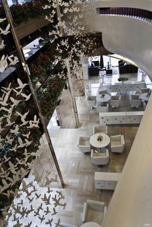 广东售楼部吃瓜,吃瓜成风，看楼市新现象