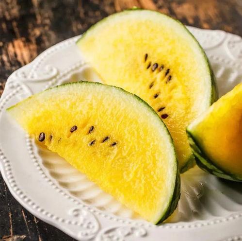 蜜柚吃瓜,探寻夏日消暑新风尚