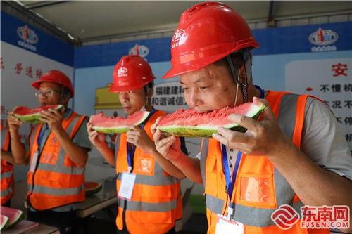 吃瓜一线工人,他们眼中的职场百态