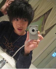 吃瓜帅哥合集图片高清,吃瓜帅哥合集视觉盛宴