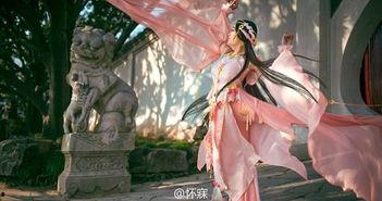 剑网三七秀吃瓜