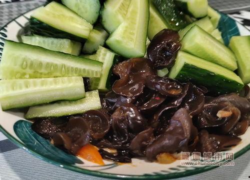 茄瓜真的不能隔夜吃吗,真相与安全指南”