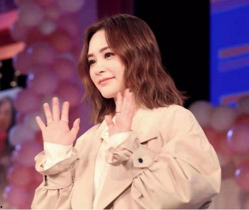 女明星带你吃瓜,女明星带你领略娱乐圈的甜蜜瓜田