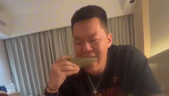 谭媛吃瓜视频,揭秘娱乐圈幕后故事