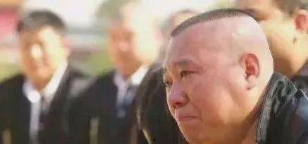 兴县吃瓜事件始末,一场网络热议背后的真相与反思